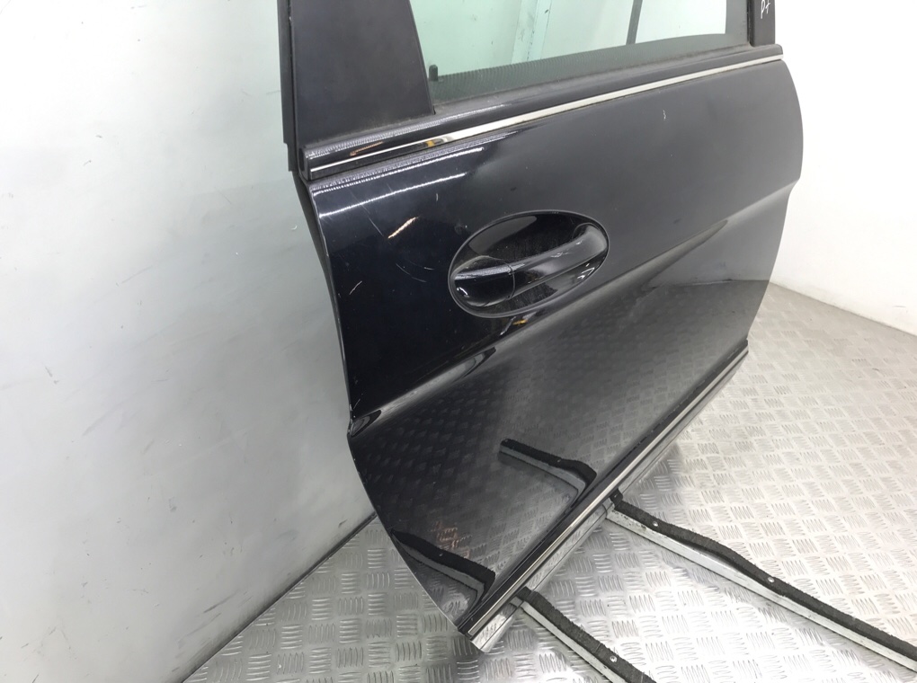 Дверь задняя правая бу для Mercedes B W245 1.5 i,  2010 г.
