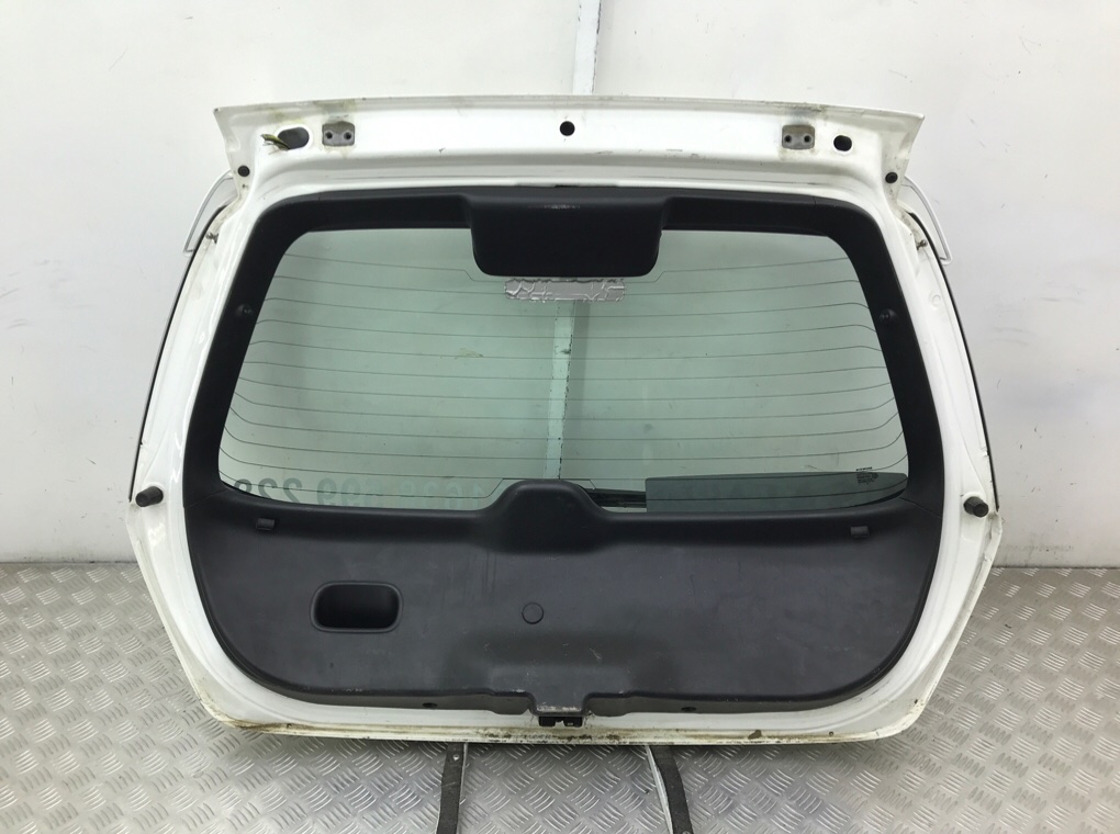 Крышка багажника бу для Honda Civic 7 1.6 i, 2001 г. Крышка багажника бу для Honda Civic 7 1.6 i, 2001 г.