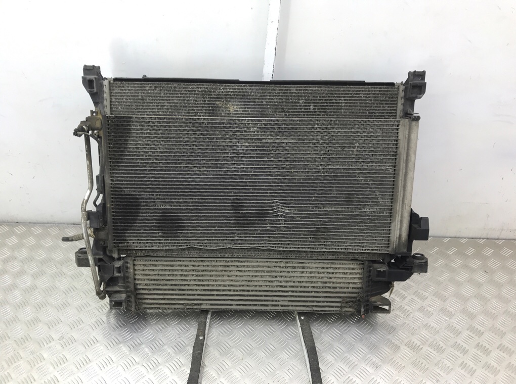 Кассета радиаторов бу для Opel Vivaro 2 1.6 CDTI,  2016 г.