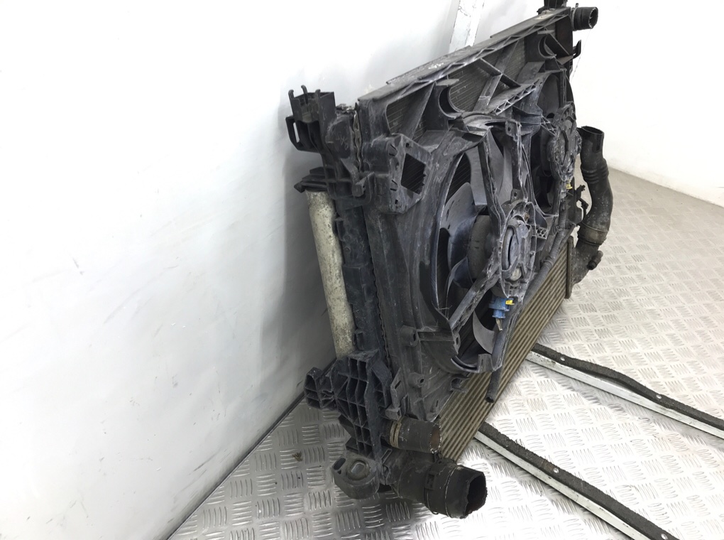 Кассета радиаторов бу для Renault Trafic 3 1.6 CDTI,  2015 г.