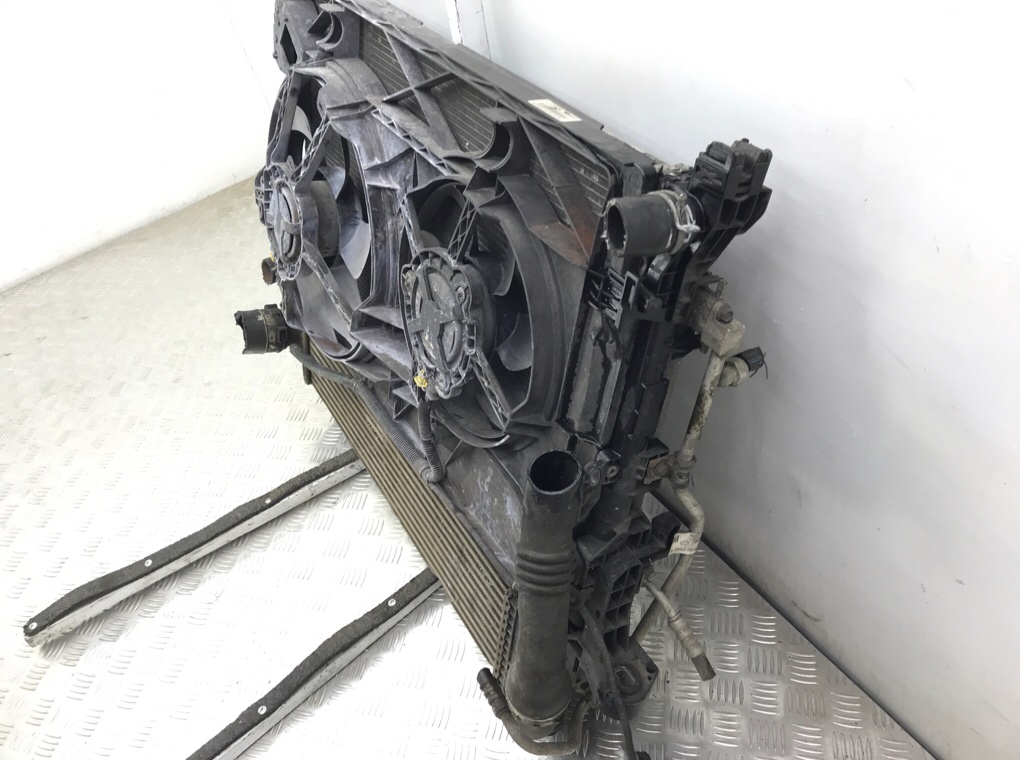 Кассета радиаторов бу для Renault Trafic 3 1.6 CDTI,  2015 г.