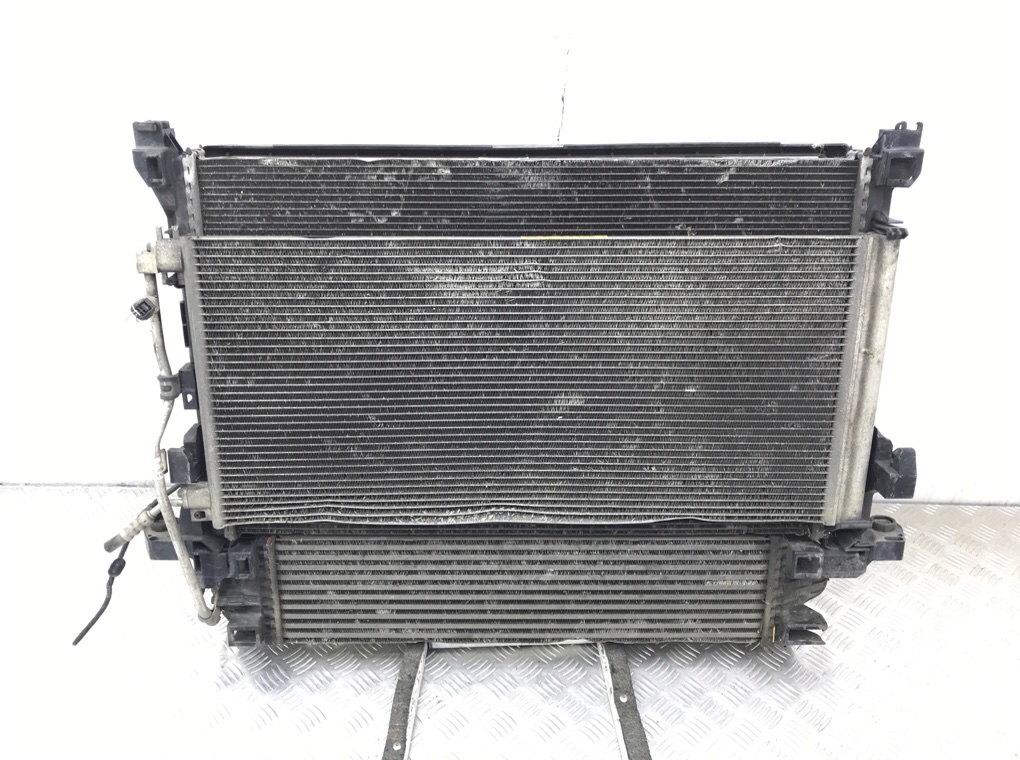 Кассета радиаторов бу для Renault Trafic 3 1.6 CDTI,  2015 г.