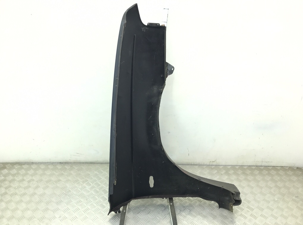 Крыло переднее левое бу для Ford Ranger 1 2.5 TD, 2001 г. Крыло переднее левое бу для Ford Ranger 1 2.5 TD, 2001 г.