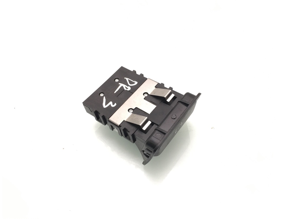 Кнопка ручного тормоза (ручника) бу для Mercedes A W176 2.2 CDi,  2014 г.