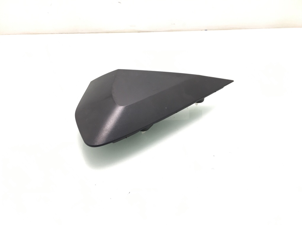 Накладка крыла (уголок зеркала) переднего правого бу для Volkswagen Crafter 2 2.0 TDi,  2019 г.