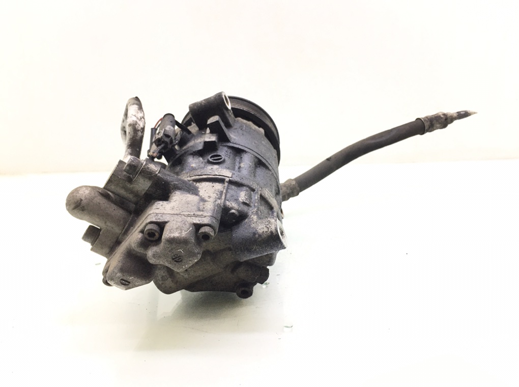 Компрессор кондиционера бу для BMW 3 E90/E91/E92/E93 2.0 i,  2007 г.