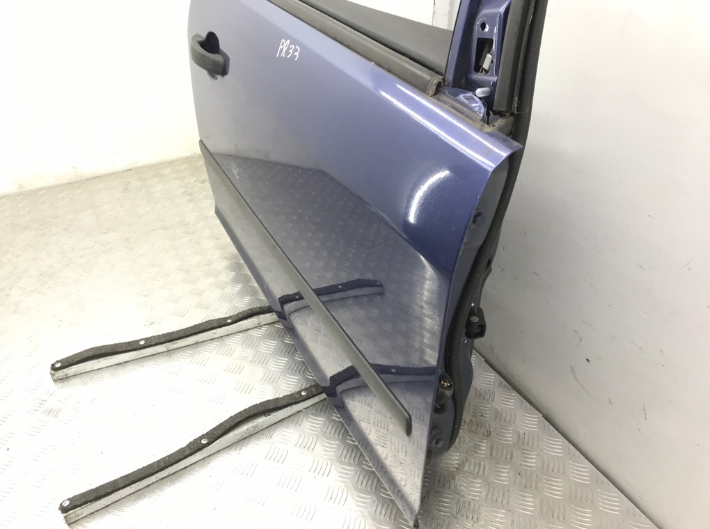 Дверь передняя правая бу для Ford Focus 2 1.6 i,  2006 г.