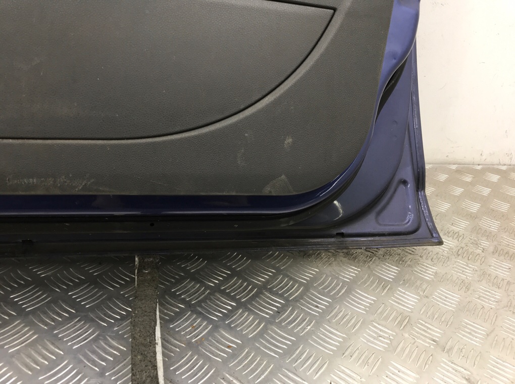 Дверь передняя правая бу для Ford Focus 2 1.6 i,  2006 г.