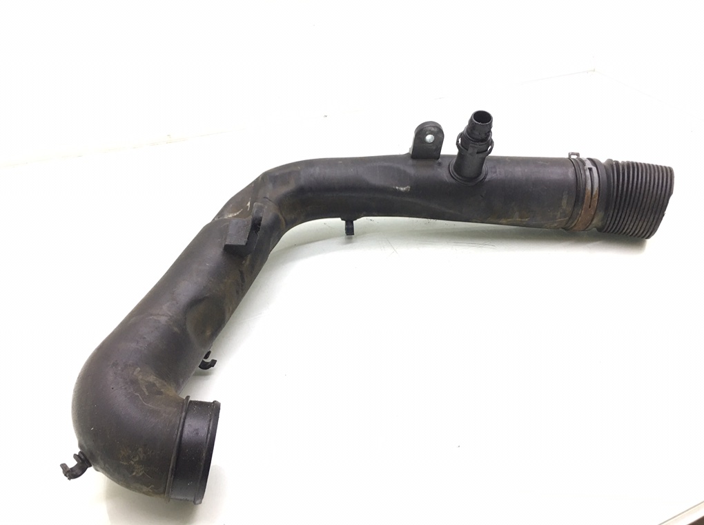 Патрубок интеркулера бу для Volkswagen Golf 5 1.9 TDi,  2004 г.