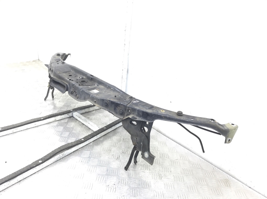 Панель передняя (телевизор) бу для Opel Astra H 1.7 CDTi,  2009 г.