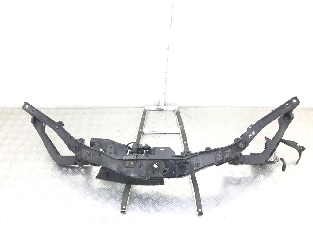 Панель передняя (телевизор) бу для Opel Corsa D 1.3 CDTi,  2011 г.