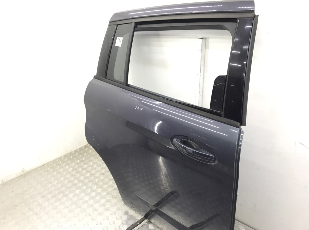 Дверь сдвижная правая бу для Ford Grand C-Max  1.6 TDCi,  2012 г.