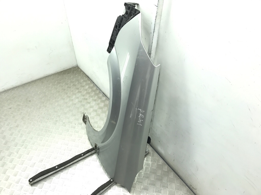 Крыло переднее левое бу для Opel Vectra C 1.9 CDTi, 2007 г. Крыло переднее левое бу для Opel Vectra C 1.9 CDTi, 2007 г.