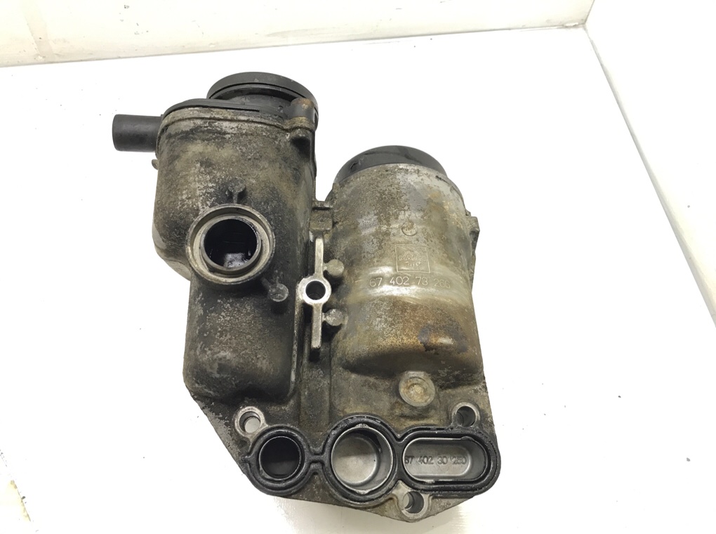 Корпус масляного фильтра бу для Volvo XC90  2.4 D5,  2003 г.