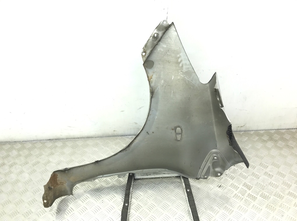 Крыло переднее правое бу для Toyota Yaris XP9 1.0 i,  2006 г.