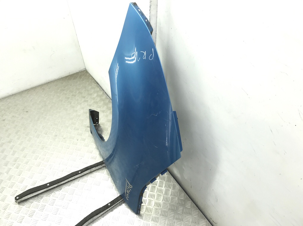 Крыло переднее левое бу для Citroen C4 Picasso 1 1.6 HDi, 2010 г. Крыло переднее левое бу для Citroen C4 Picasso 1 1.6 HDi, 2010 г.