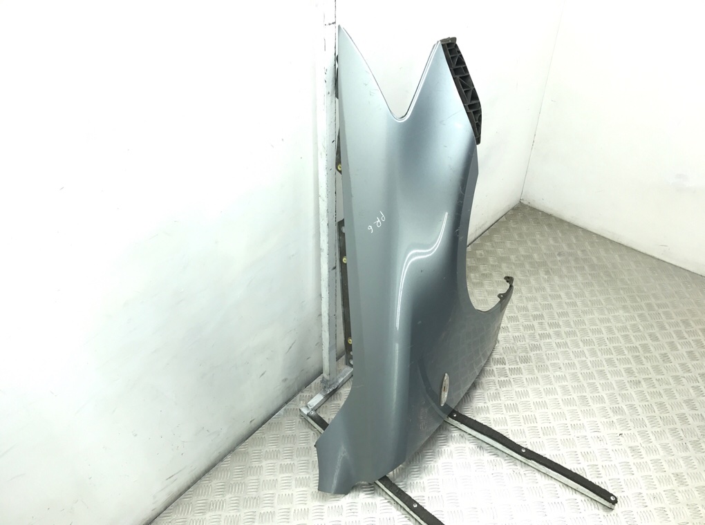 Крыло переднее правое бу для Lexus IS 2 2.5 i,  2005 г.