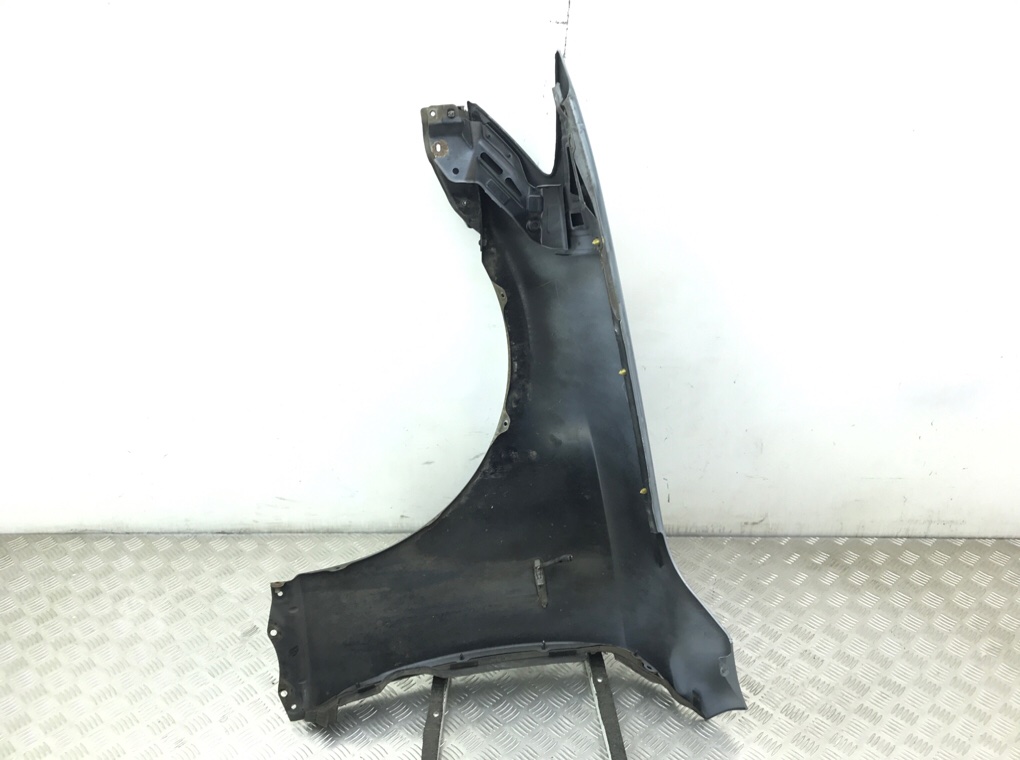 Крыло переднее правое бу для Lexus IS 2 2.5 i,  2005 г.