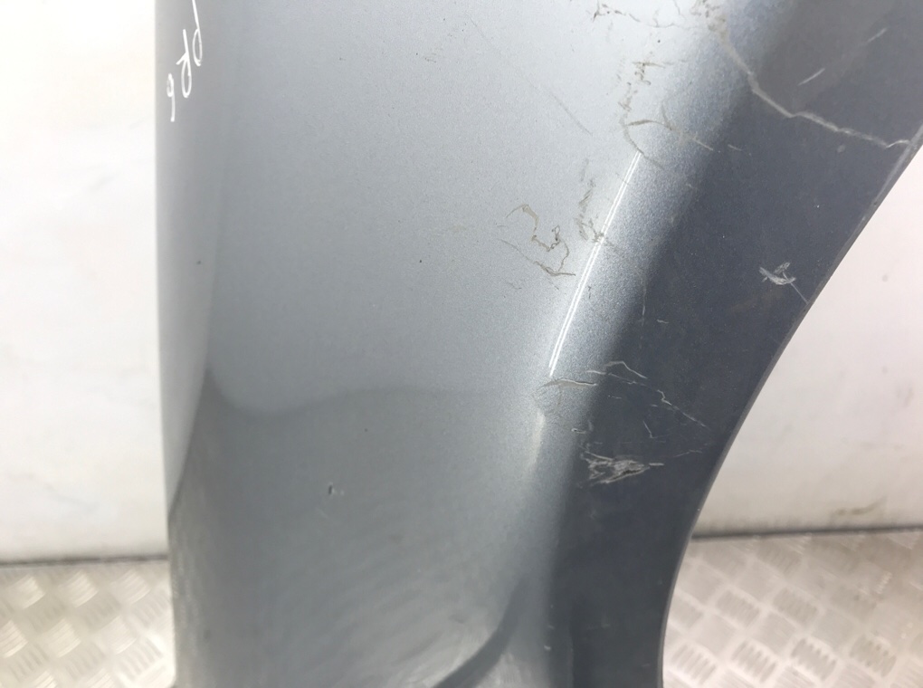 Крыло переднее правое бу для Lexus IS 2 2.5 i,  2005 г.