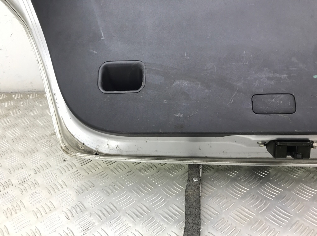 Крышка багажника бу для Toyota Yaris XP9 1.0 i,  2006 г.