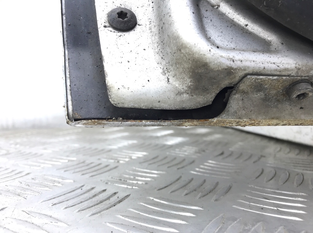 Дверь задняя правая бу для Volkswagen Jetta 5 2.0 TDi,  2009 г.