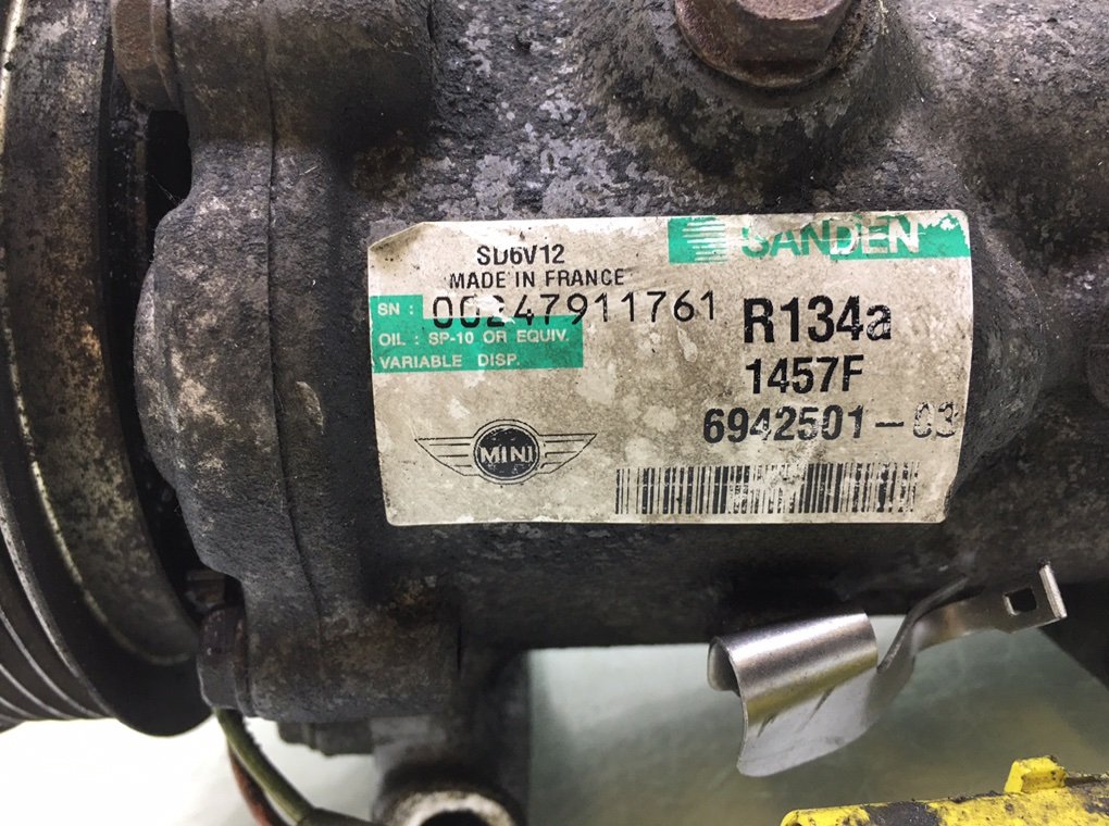 Компрессор кондиционера бу для Mini Clubman R55 1.6 Ti, 2008 г. Компрессор кондиционера бу для Mini Clubman R55 1.6 Ti, 2008 г.