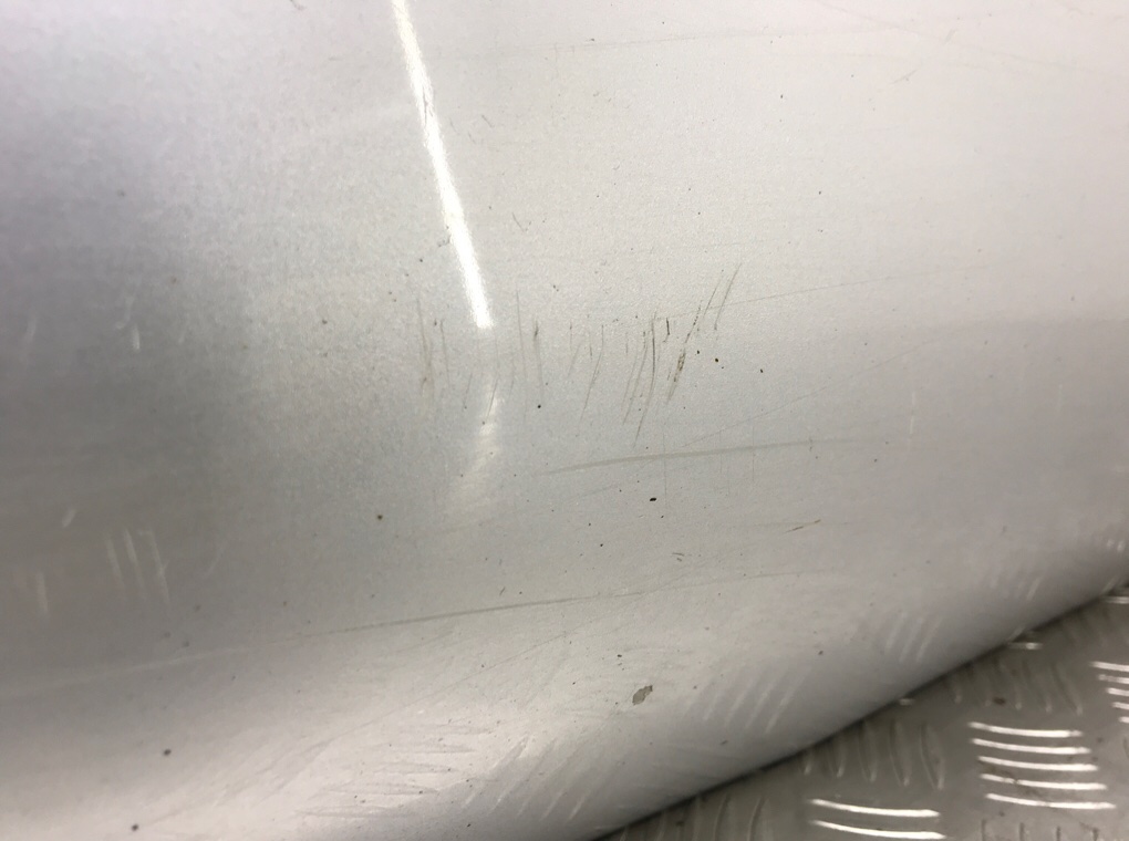 Дверь передняя правая бу для Subaru Forester 2 2.0 i, 2007 г. Дверь передняя правая бу для Subaru Forester 2 2.0 i, 2007 г.