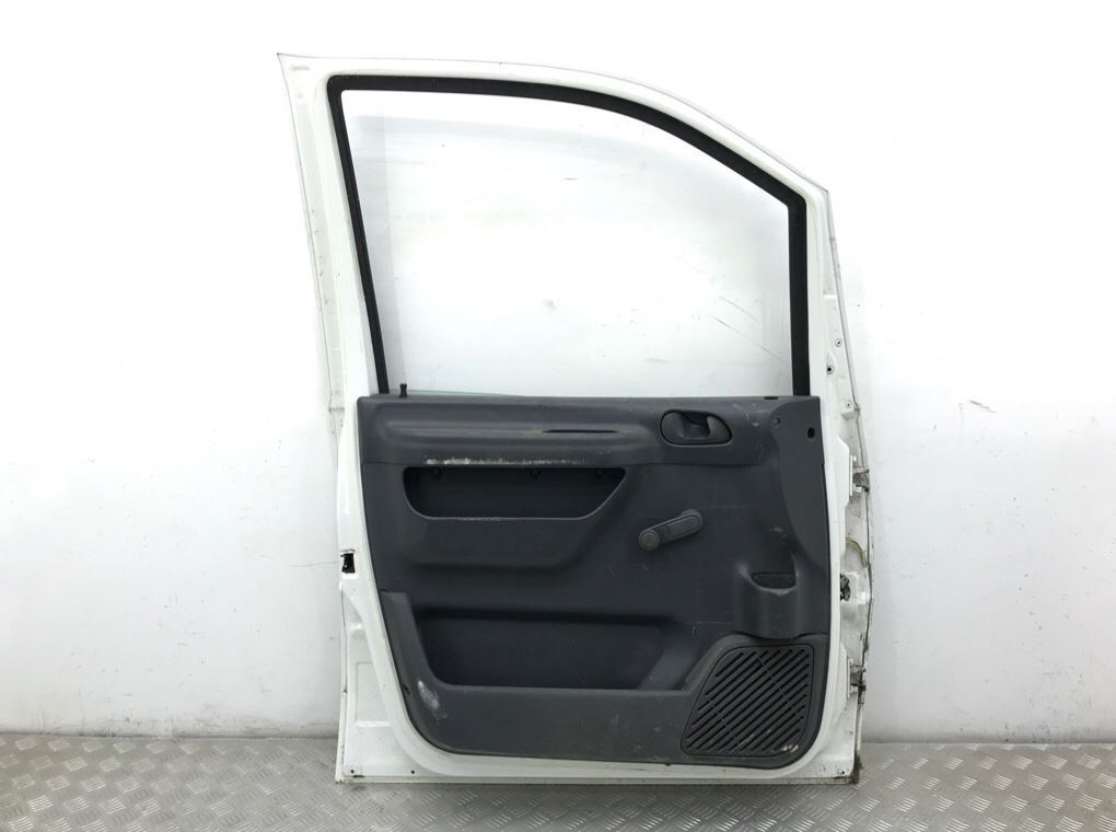 Дверь передняя левая бу для Citroen Jumpy 1 1.9 D,  2003 г.
