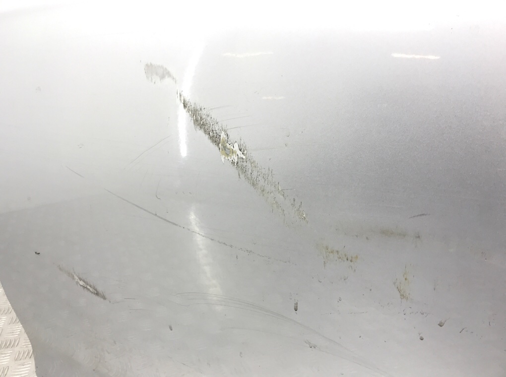 Дверь задняя левая бу для Volkswagen Jetta 5 2.0 TDi, 2009 г. Дверь задняя левая бу для Volkswagen Jetta 5 2.0 TDi, 2009 г.