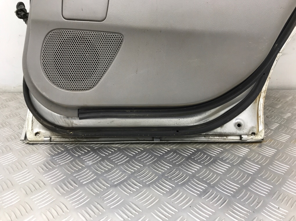 Дверь задняя правая бу для Subaru Forester 2 2.0 i,  2007 г.