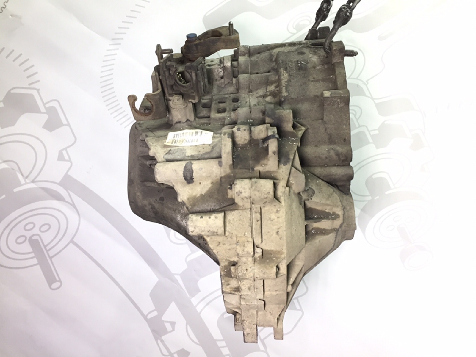 КПП механическая (МКПП) бу для Volvo V70  2.4 D5,  2001 г.