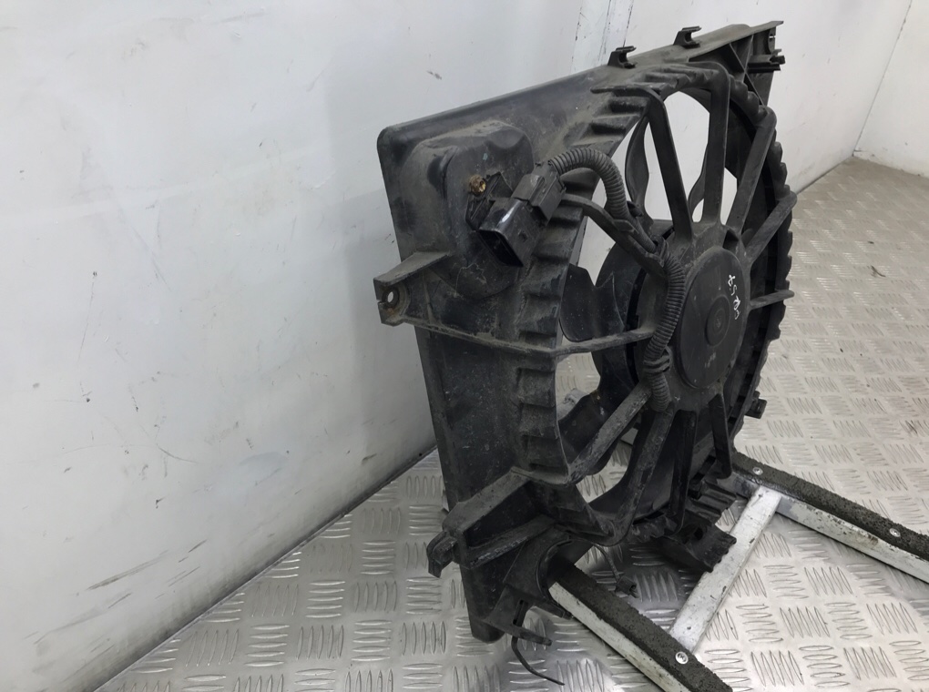 Вентилятор радиатора бу для Kia Ceed 2 1.6 CRDi,  2012 г.