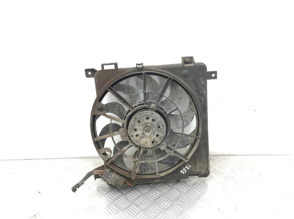 Вентилятор радиатора бу для Opel Astra H 1.7 CDTi, 2009 г.