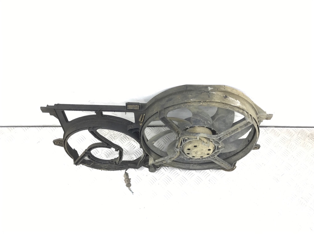 Вентилятор радиатора бу для Citroen Jumpy 1 1.9 D, 2003 г. Вентилятор радиатора бу для Citroen Jumpy 1 1.9 D, 2003 г.