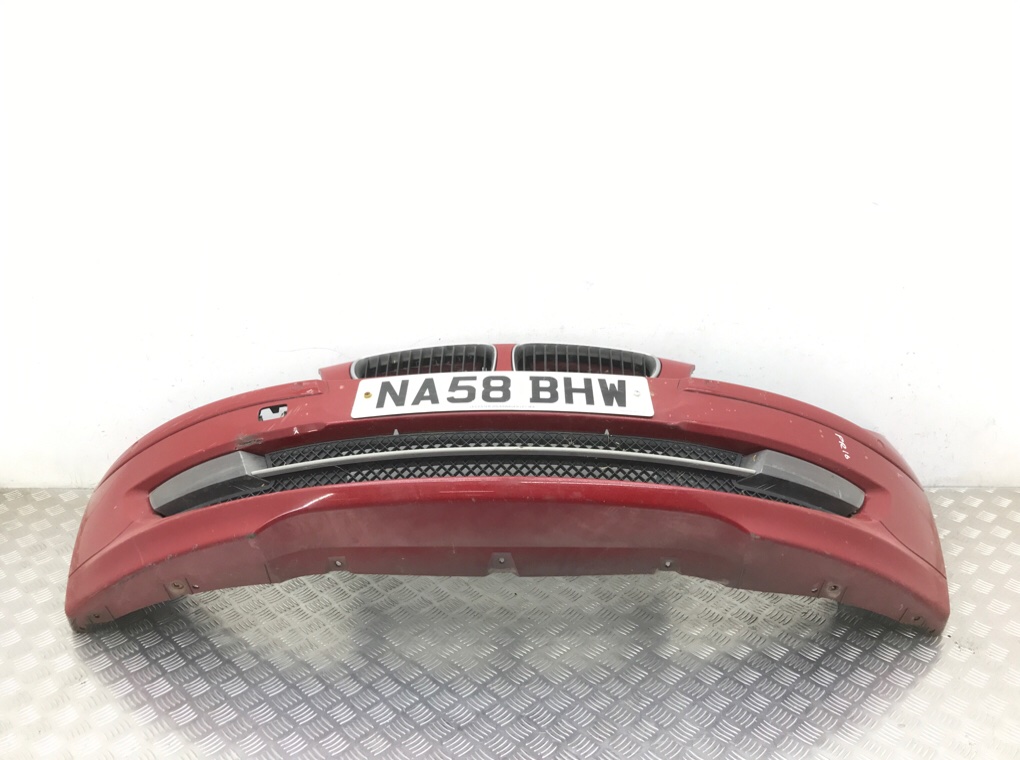 Бампер передний бу для BMW 1 E87/E81/E82/E88 1.6i, 2008 г. Бампер передний бу для BMW 1 E87/E81/E82/E88 1.6i, 2008 г.