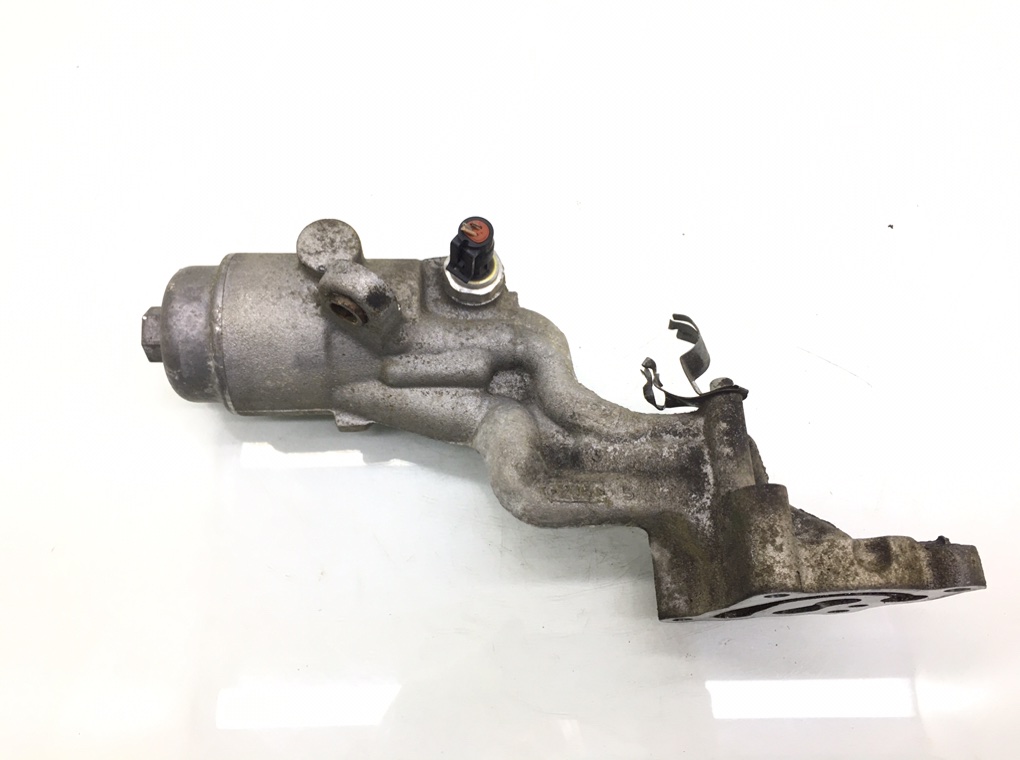 Корпус масляного фильтра бу для Cadillac CTS  3.6 i,  2006 г.