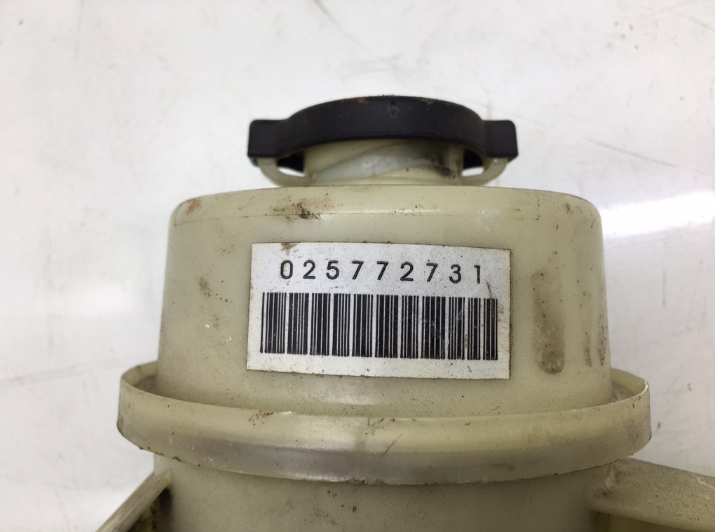 Бачок гидроусилителя бу для Cadillac CTS  3.6 i,  2006 г.