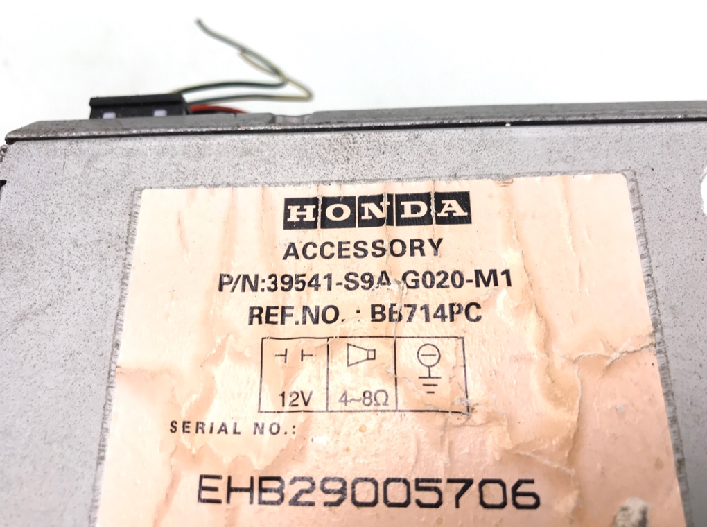 Магнитола бу для Honda CR-V  2.0 i,  2004 г.