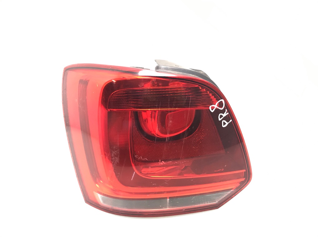 Фонарь задний левый бу для Volkswagen Polo 5 1.2 i, 2010 г.