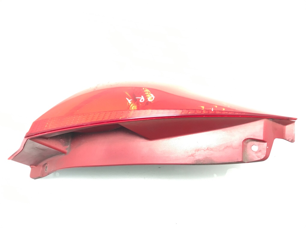 Фонарь задний левый бу для Ford Fiesta 6 1.6 TDCi,  2009 г.