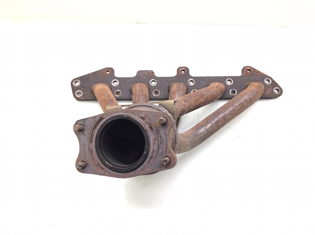 Коллектор выпускной бу для Volvo C70 2.4 i, 2007 г. Коллектор выпускной бу для Volvo C70 2.4 i, 2007 г.