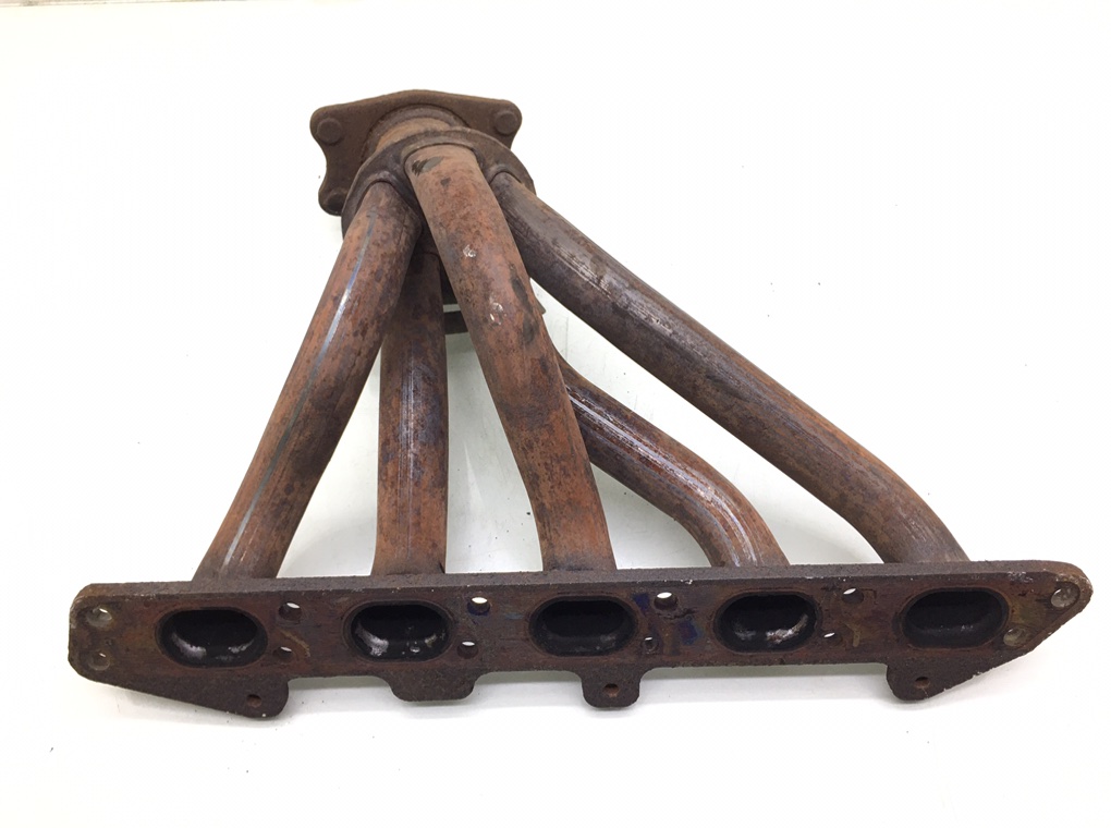 Коллектор выпускной бу для Volvo C70 2.4 i, 2007 г. Коллектор выпускной бу для Volvo C70 2.4 i, 2007 г.