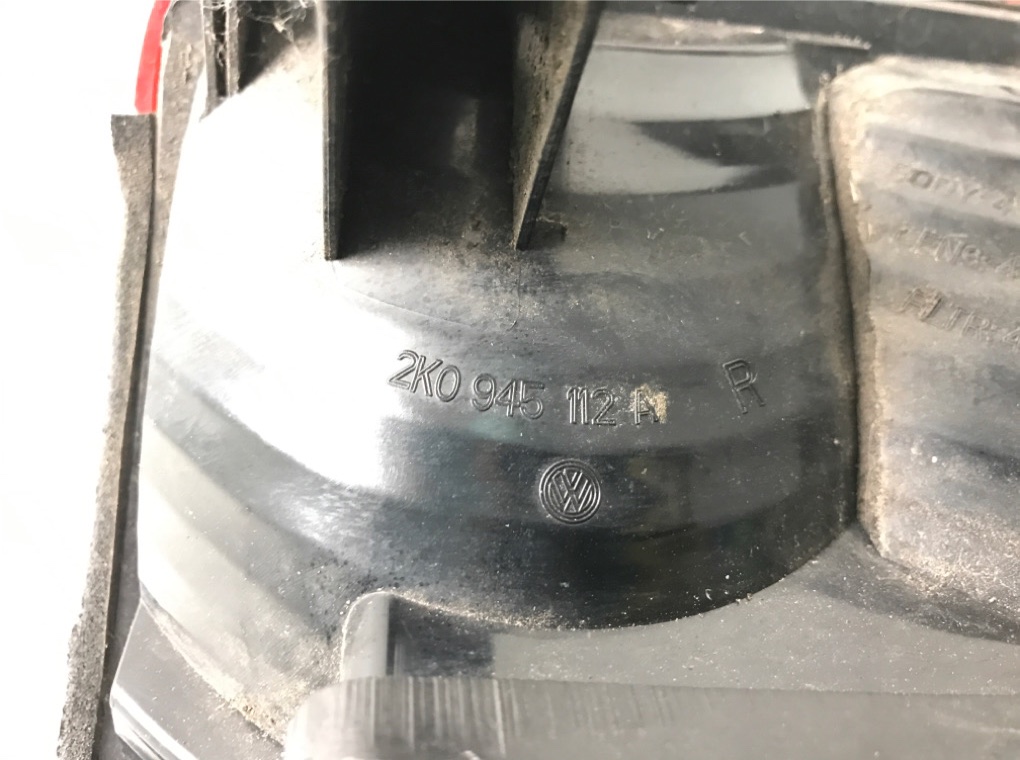 Фонарь задний правый бу для Volkswagen Caddy  1.9 TDi,  2008 г.