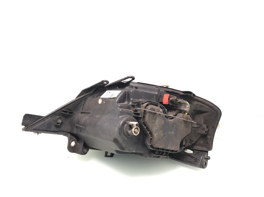 Фара правая бу для Citroen C3 1 1.1 i, 2008 г. Фара правая бу для Citroen C3 1 1.1 i, 2008 г.