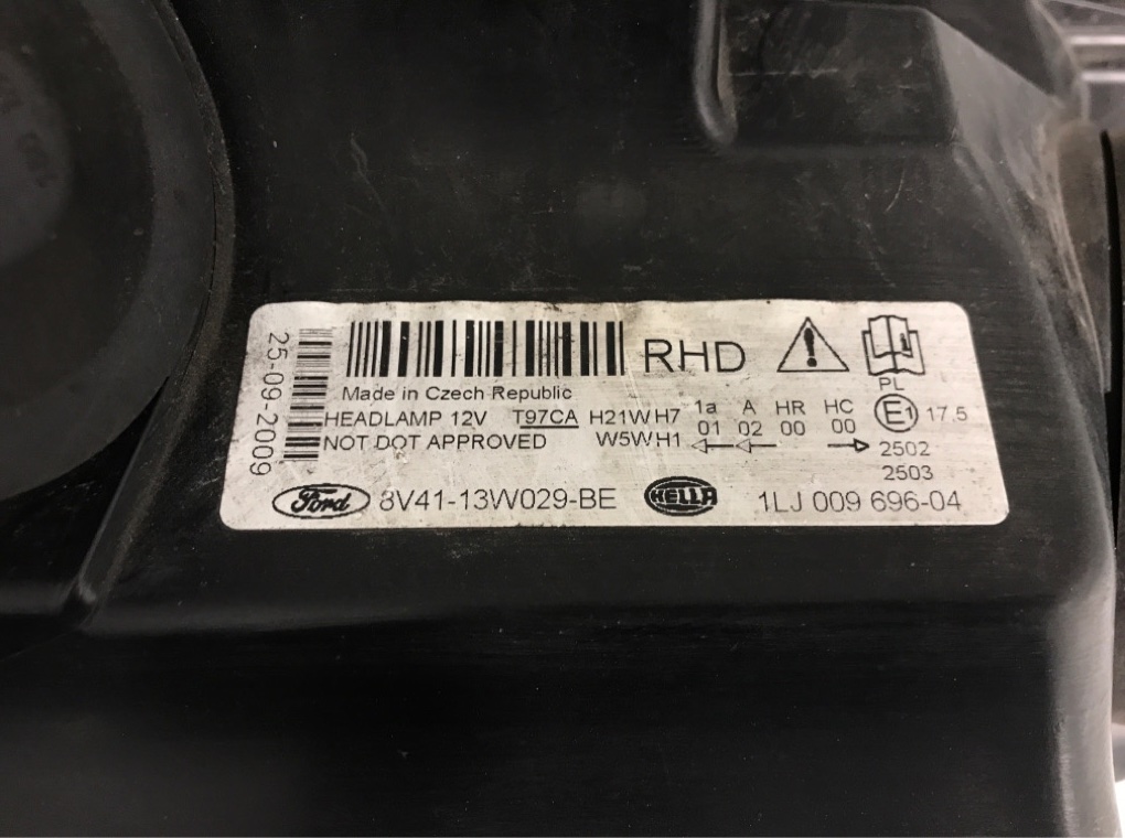 Фара правая бу для Ford Kuga  2.0 TDCi,  2009 г.