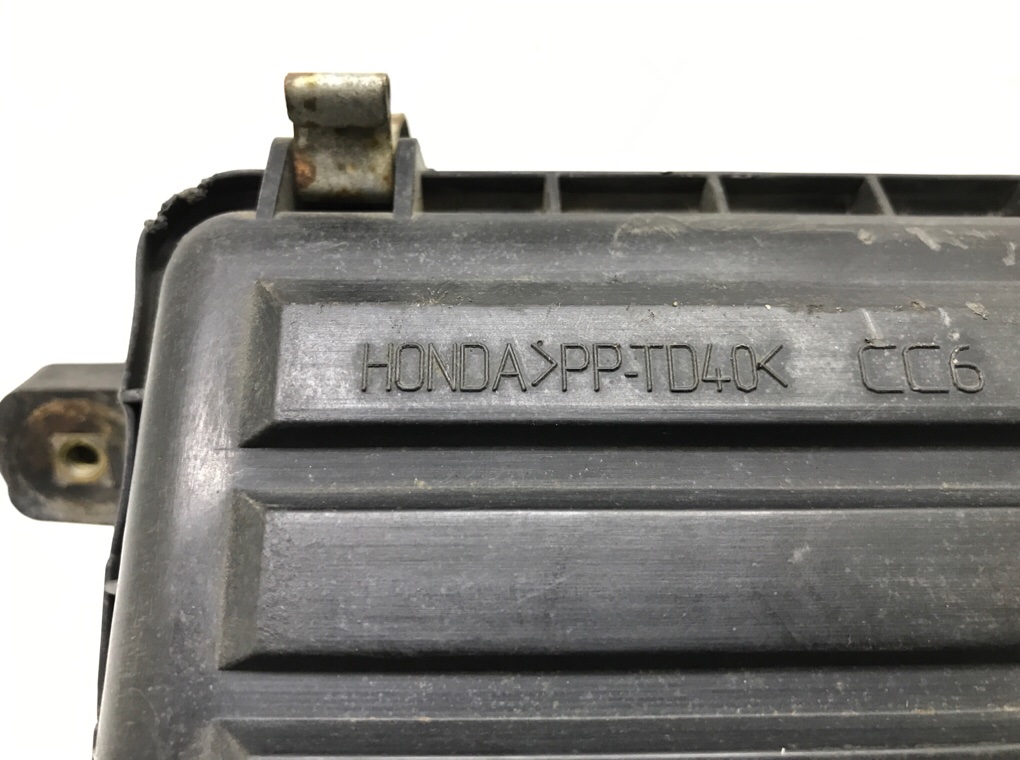 Корпус воздушного фильтра бу для Honda Civic 7 1.6 i, 2001 г. Корпус воздушного фильтра бу для Honda Civic 7 1.6 i, 2001 г.