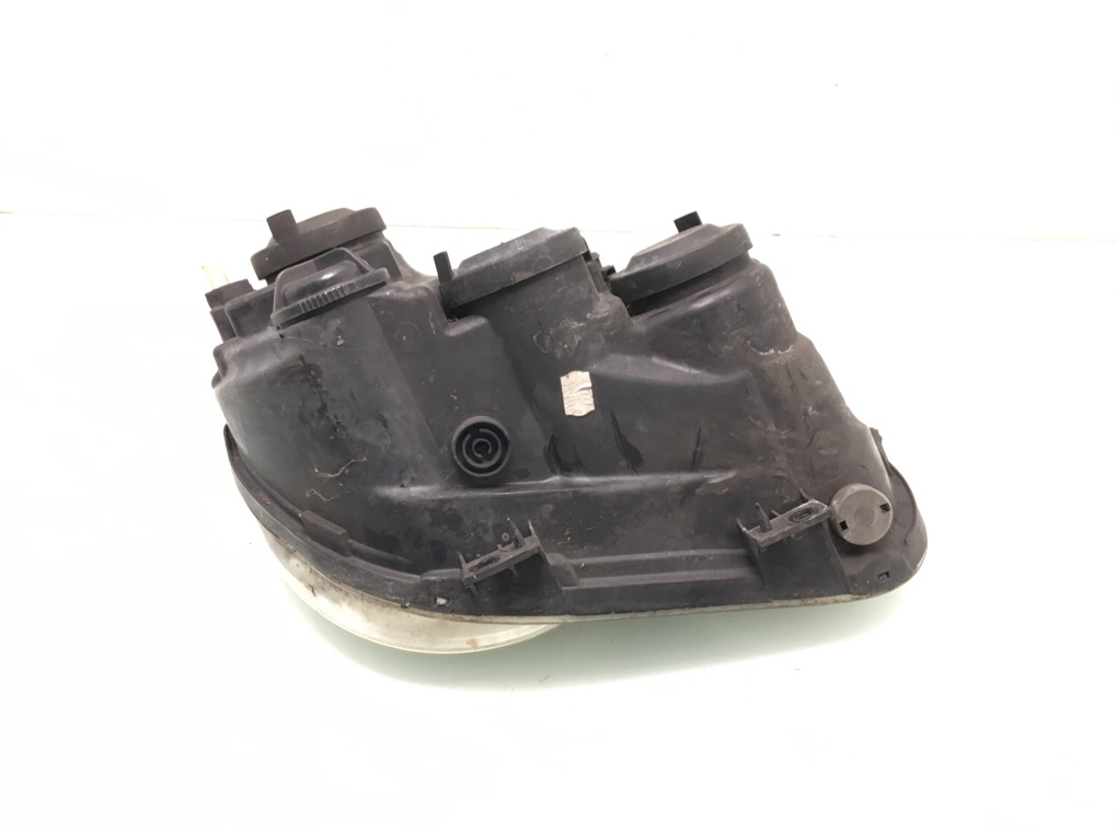 Фара левая бу для Volkswagen Polo 4 1.4 i, 2003 г. Фара левая бу для Volkswagen Polo 4 1.4 i, 2003 г.