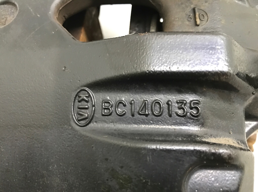 Суппорт передний правый бу для Kia Optima  1.7 CRDi,  2013 г.