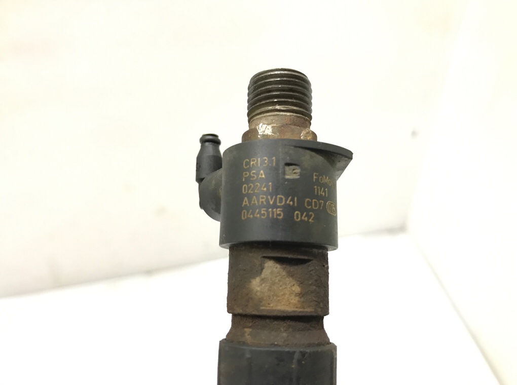 Форсунка бу для Land Rover Freelander 2 2.2 TD, 2007 г. Форсунка бу для Land Rover Freelander 2 2.2 TD, 2007 г.