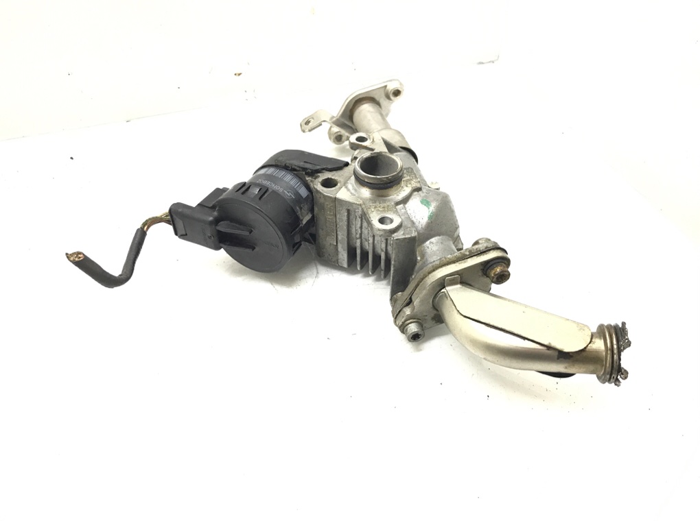 Клапан EGR бу для BMW 3 E90/E91/E92/E93 2.0 i,  2010 г.